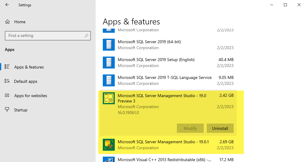 Installed apps image highlighting 2 versions of SSMS